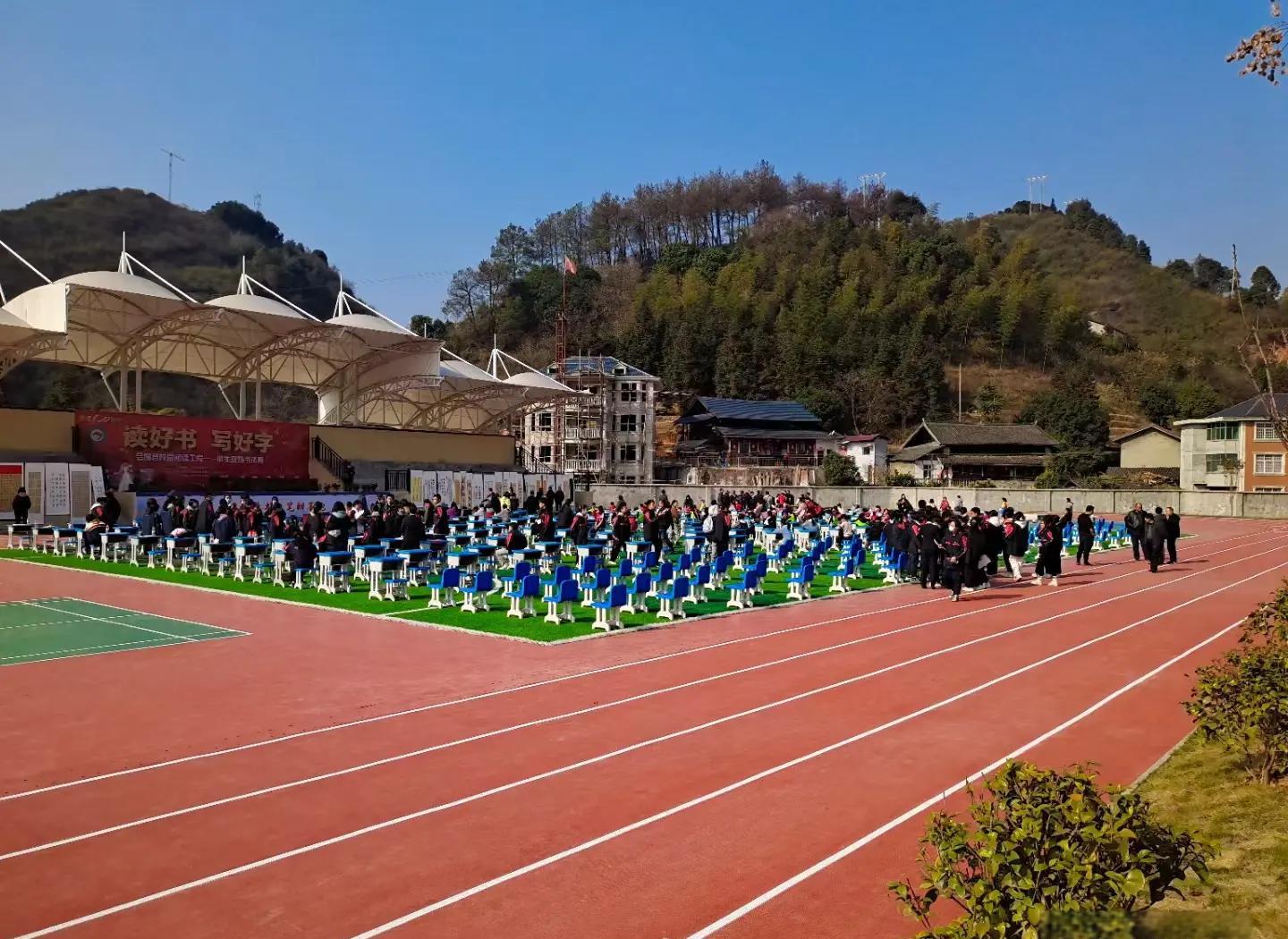 文山壮族苗族自治州硅PU塑胶跑道材料 - 推荐